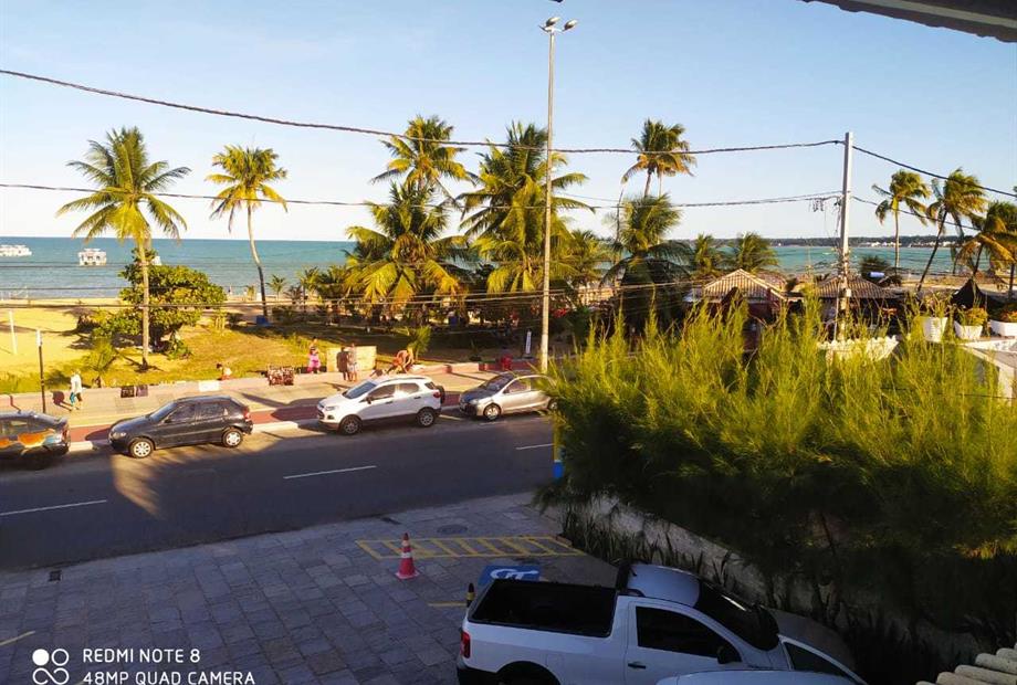 vista frontal da praia.jpeg