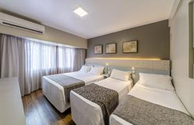 Quadruple luxury of Hotel Laghetto Siena