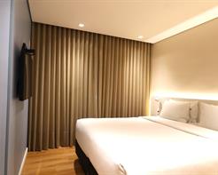 Standard Triplo - 1 Cama Queen e 1 Cama Solteiro