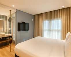 Luxo Casal - 1 Cama Queen