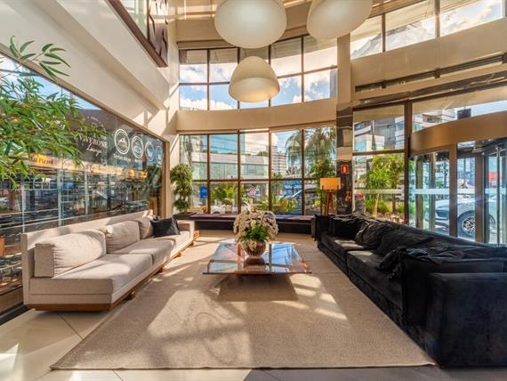 lobby (1)_960x640.jpg