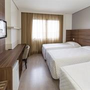 Luxo Triplo Twin
