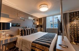 Suite NY of Hotel Laghetto Moinhos