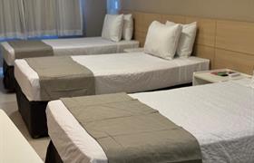 STANDARD QUÁDRUPLO 🛏️🛏️🛏️🛏️ do IT Grande Hotel Itaguaí