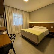 SINGLE MASTER / DOUBLE CASAL PREMIUM (1 ou 2 pessoas / 1 cama de casal)