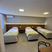 TRIPLE TWIN PREMIUM (3 pessoas / 3 camas de solteiro)