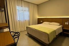 SINGLE MASTER / DOUBLE CASAL PREMIUM (1 ou 2 pessoas / 1 cama de casal)