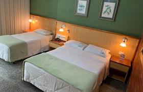 TRIPLE MASTER STANDARD (3 pessoas / 1 cama de casal + 1 cama de solteiro) do  Hotel Pantanal Chácara Klabin 