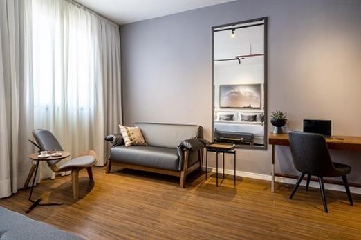 hotel swan 17-  Swan Generation.jpg