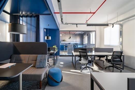 hotel swan 05 Swan Generetion.jpg