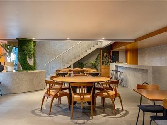 hotel swan 06 Swan Generetion.jpg