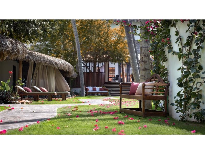 Essenza Hotel 2