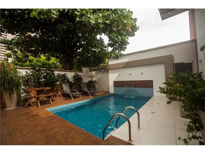 PISCINA 2