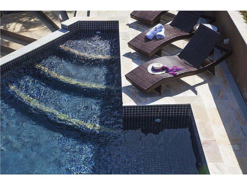 Piscina_03.jpg