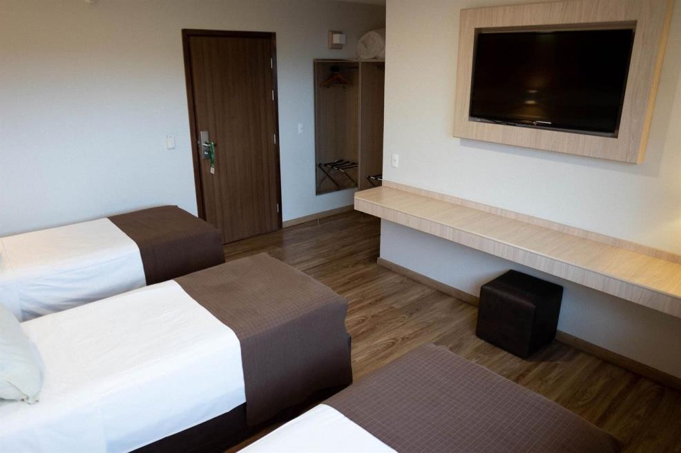 luz hotel-325.jpg