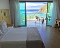 Varanda Superior (varanda vista frente mar)