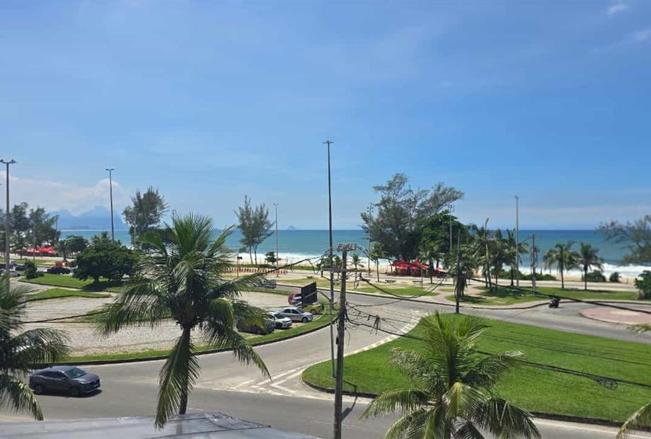 familia varanda 4.jpeg