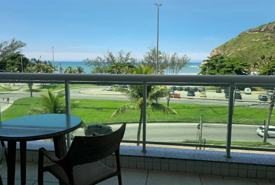 familia varanda 7.jpeg