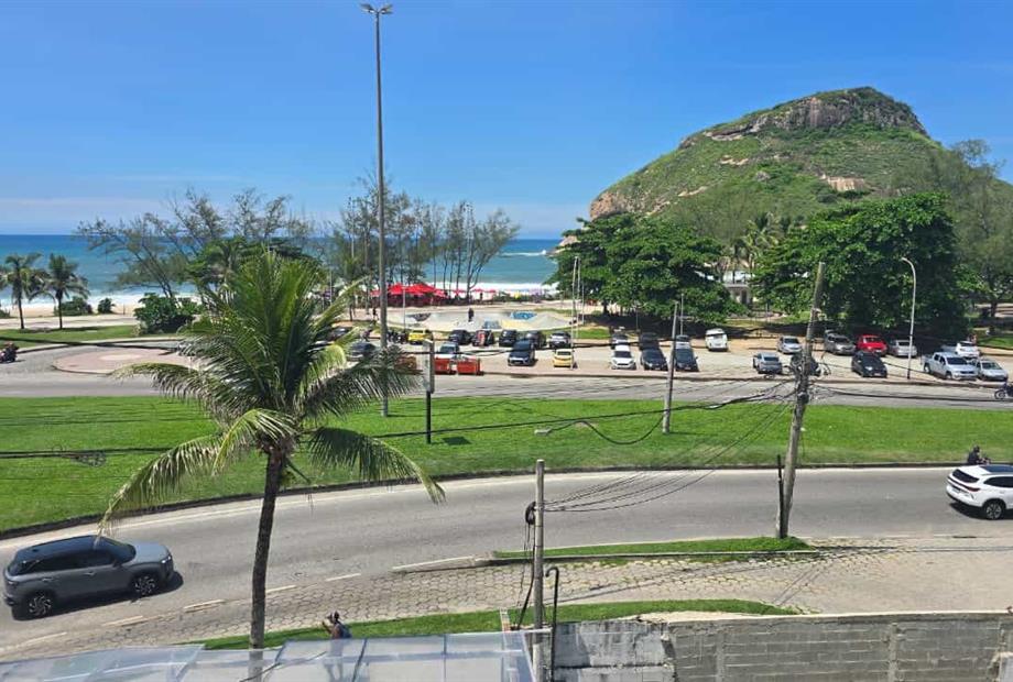 familia varanda 3.jpeg