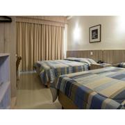 Apartamento Triplo com Cama de Casal e 1 Solteiro