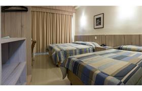 Apartamento Triplo com Cama de Casal e 1 Solteiro do Hotel Estação 101 - Itajaí