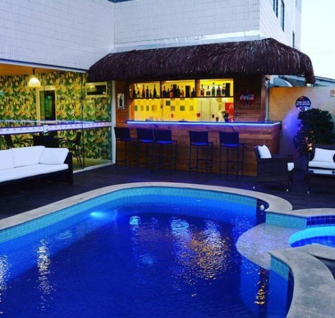 piscina.jpg