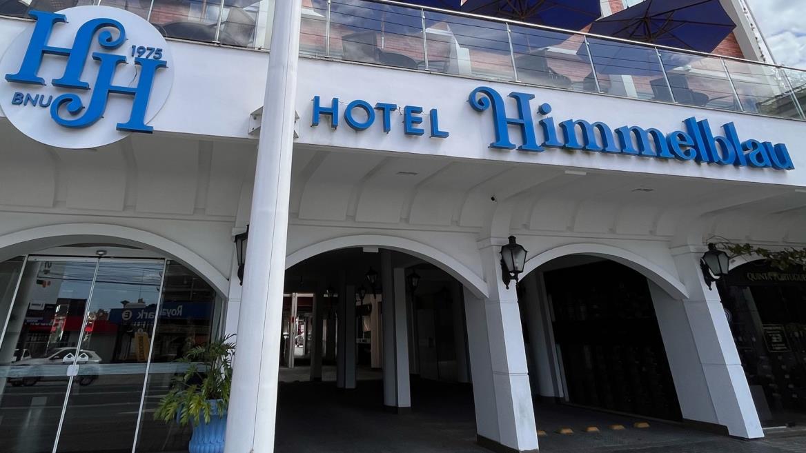 hhotel omni.jpg