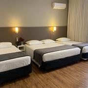 Apto Casal + 2 Sgl  Luxo