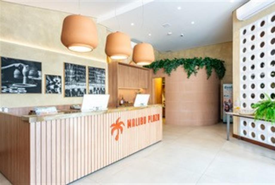 hotel malibu- recp 06 .jpeg