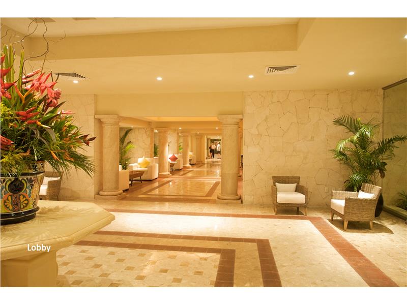 Lobby 1.jpg
