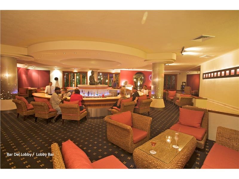 Lobby Bar 2..jpg