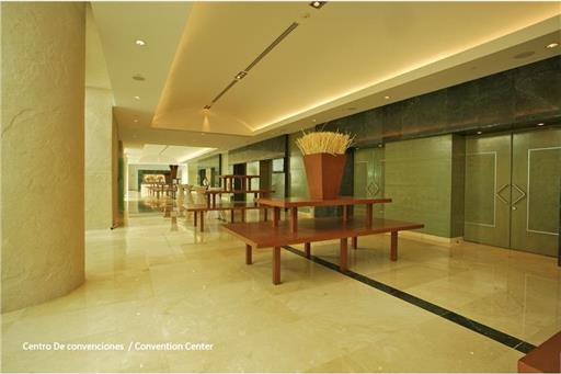 Centro de Convenciones 2..jpg