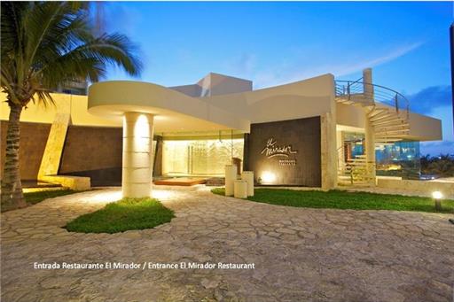 Restaurante El Mirador Entrada.jpg
