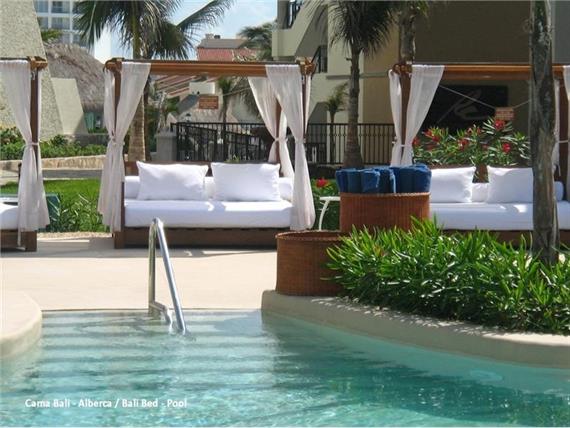 Cama Bali-alberca..jpg