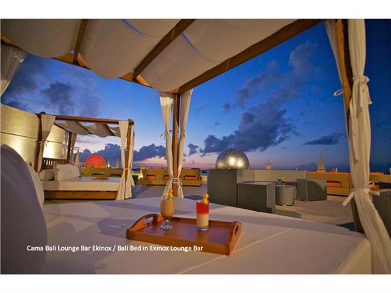 Lounge Bar Ekinox 8.jpg