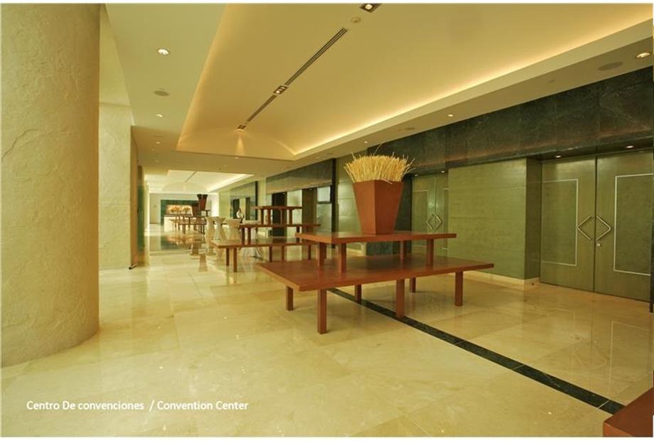 Centro de Convenciones 2..jpg