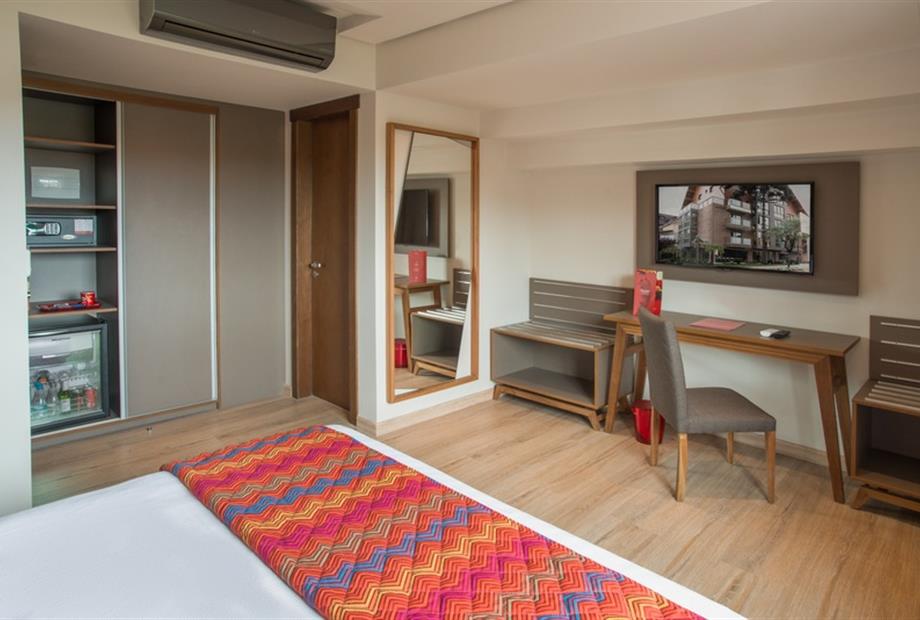 50 stilo com banheira.jpg