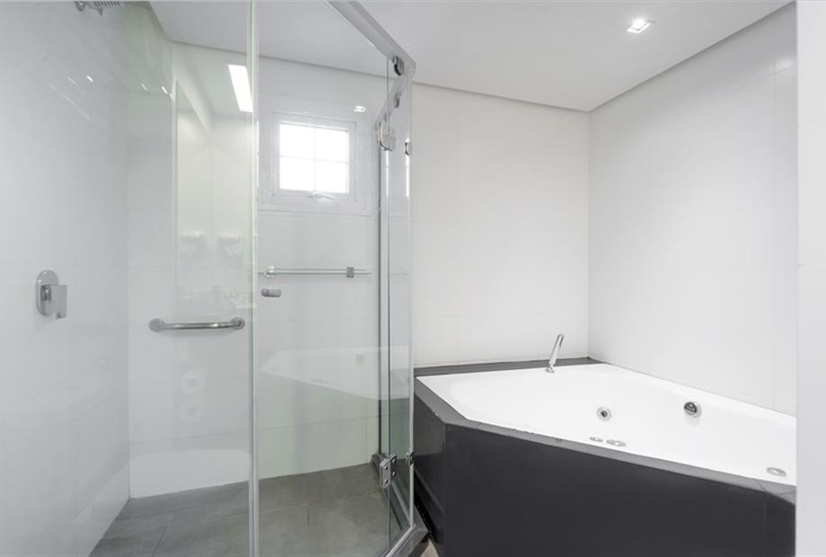 53 stilo com banheira.jpg