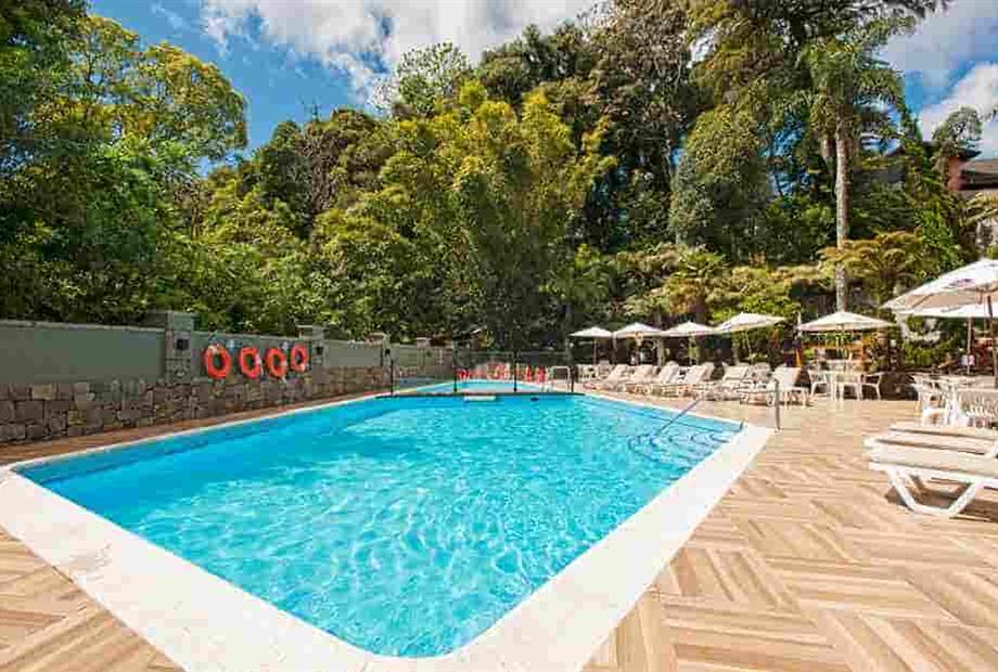 piscina externa 2_11zon.jpg