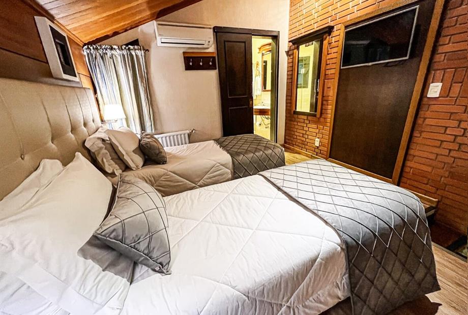 whatsapp image 2025-12-03 at 13.54.42 (7).jpeg