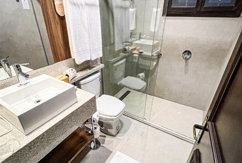 whatsapp image 2025-12-03 at 13.55.47 (9).jpeg