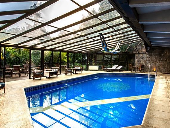 piscina.jpeg