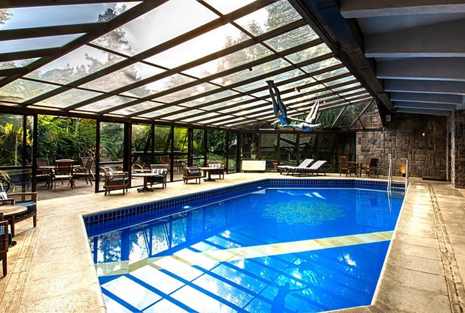 piscina.jpeg