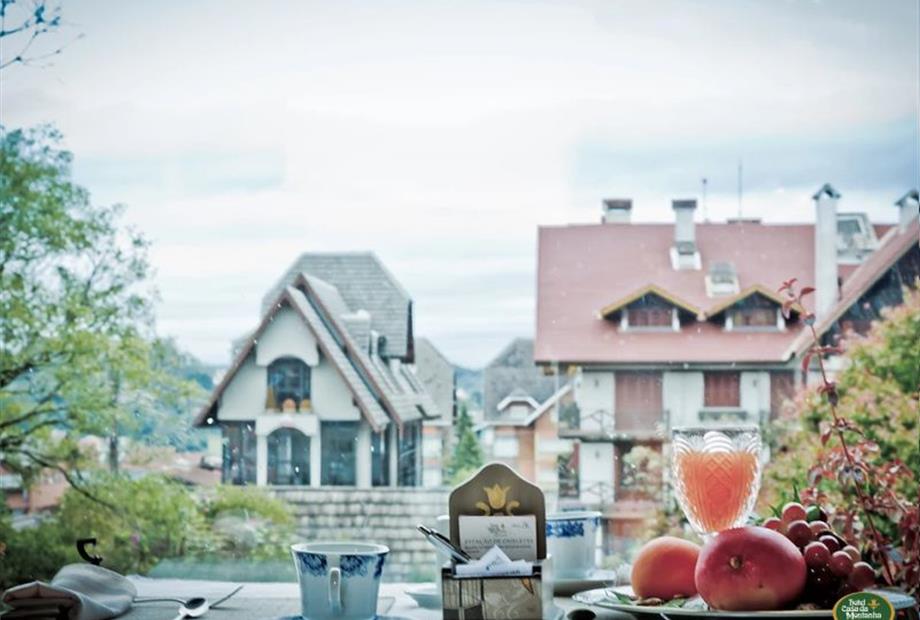 Bistro Varanda 05 - Casa da Montanha.jpg