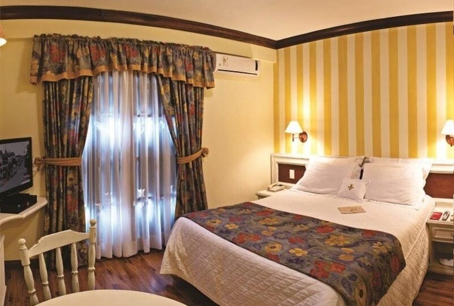 Apto Luxo Especial Hotel Casa da Montanha (4).jpg