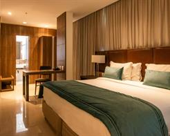 SUÍTE EXECUTIVA CASAL