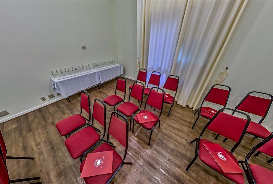 WhatsApp Image 2019-08-19 at 14.06.18 (1).jpeg