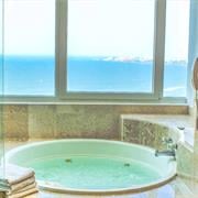 Master Suite Almirante con Jacuzzi