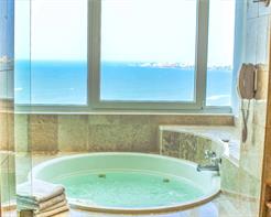 Master Suite Almirante con Jacuzzi