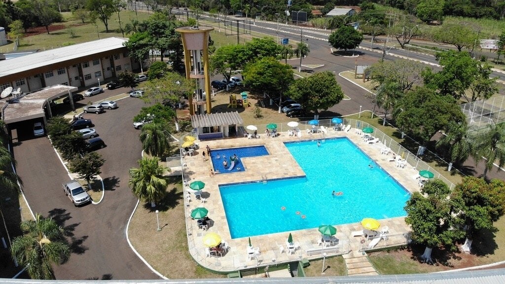 foto piscina.jpg